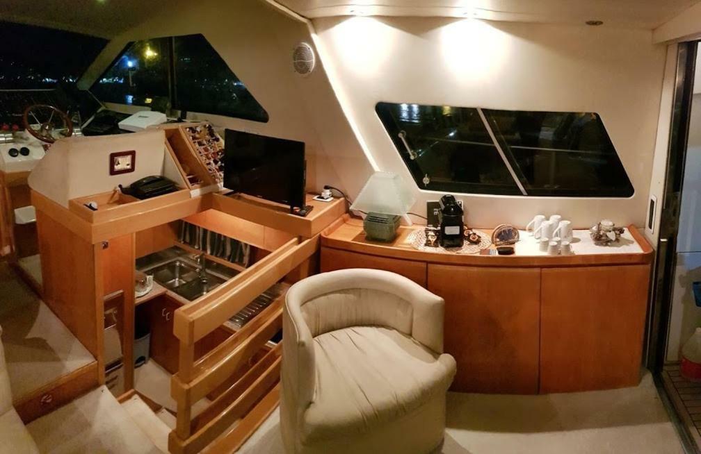 Yacht Amalfi